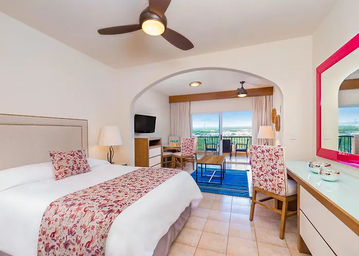 Villa Del Palmar Beach Resort & Spa